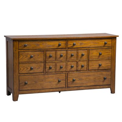 Liberty Furniture Grandpas Cabin Seven Drawer Dresser in Oak
