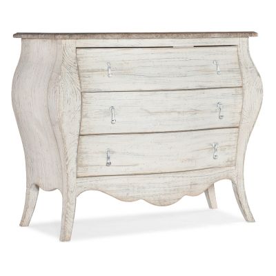 Hooker Traditions Bachelors Chest in White